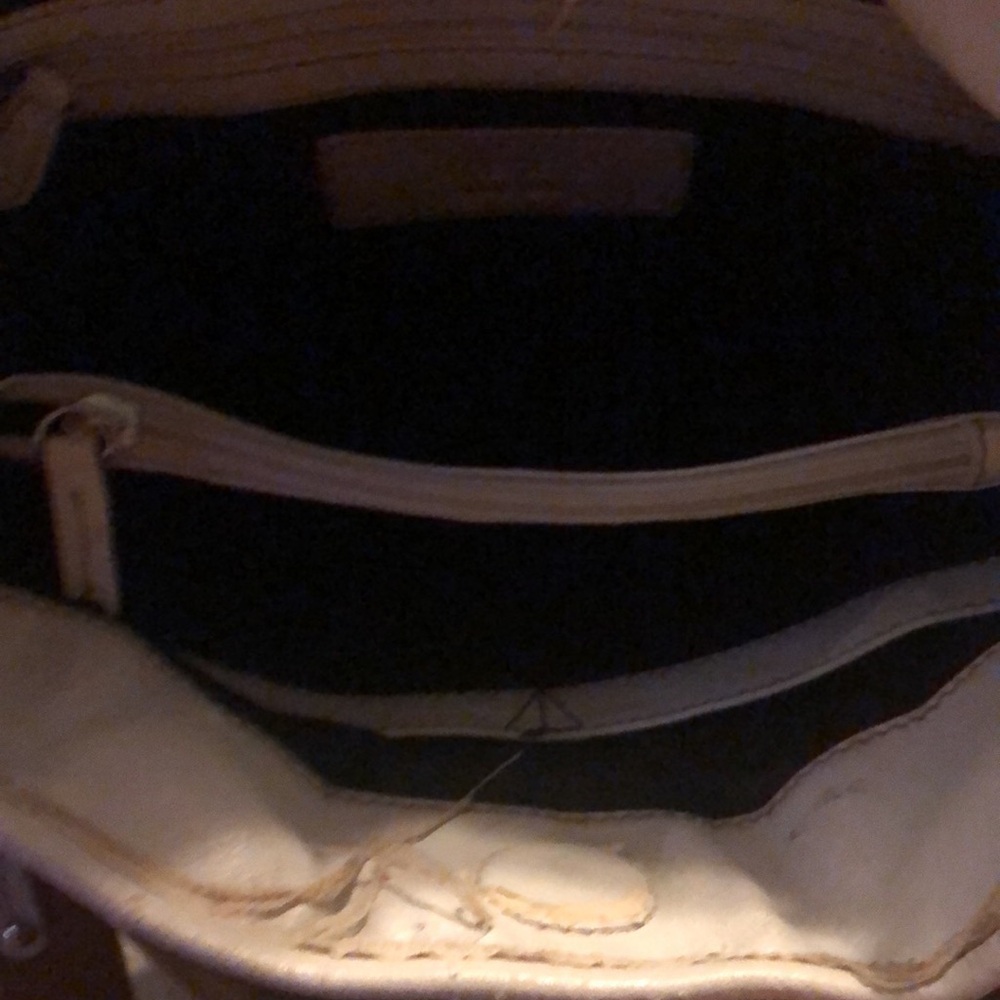 Purse - Picture 6 of 6